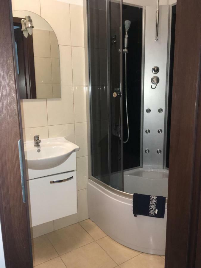 Prima Apartment Криница Морска Екстериор снимка
